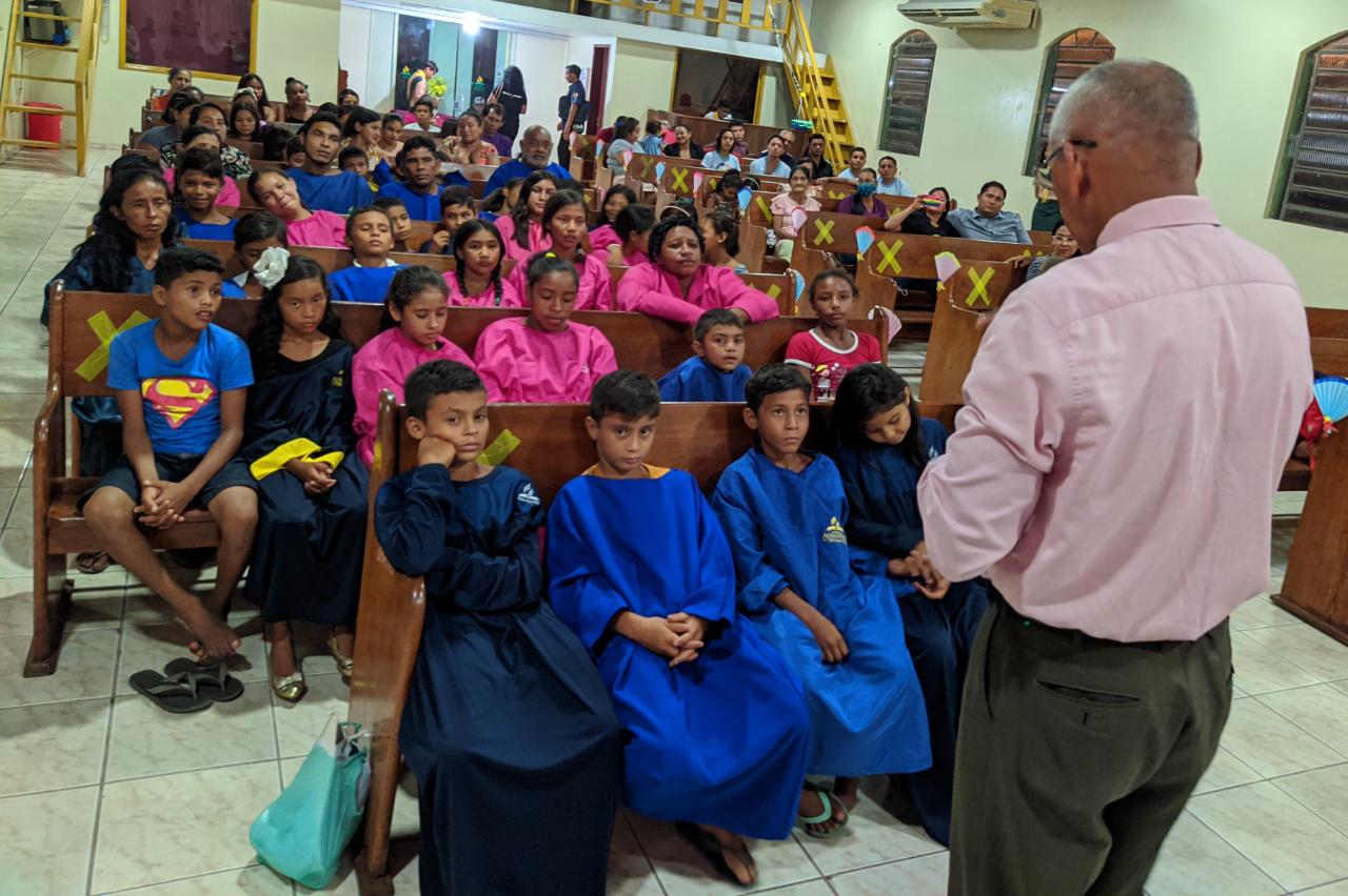 Breves: Igreja Adventista batiza 109 pessoas